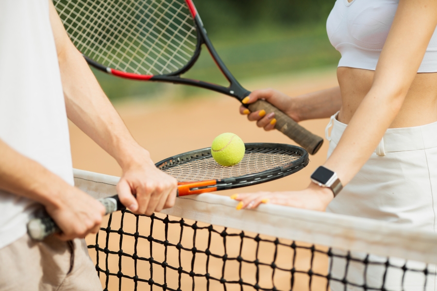 Hotel in Bangkok with a rooftop tennis court and stunning city views at Novotel Living Bangkok Sukhumvit Legacy.