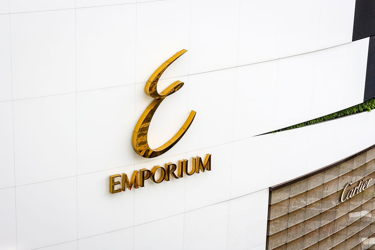 Hotel in Sukhumvit near shopping malls, including Terminal 21 and EmQuartier, Emporium at Novotel Living Bangkok Sukhumvit Legacy.