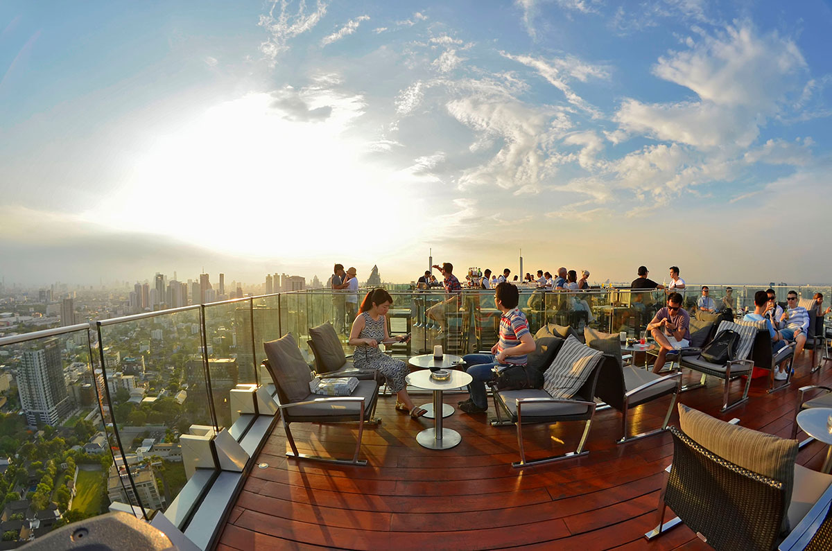 Rooftop bar near Novotel Living Bangkok Sukhumvit Legacy.
