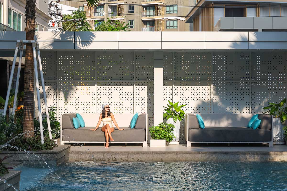 Modern Bangkok city hotel with comfortable rooms and urban views